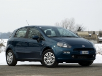 Fiat Punto Hatchback 5-door. (3 generation) 1.4 MT (105 Hp) Racing foto, Fiat Punto Hatchback 5-door. (3 generation) 1.4 MT (105 Hp) Racing fotos, Fiat Punto Hatchback 5-door. (3 generation) 1.4 MT (105 Hp) Racing Bilder, Fiat Punto Hatchback 5-door. (3 generation) 1.4 MT (105 Hp) Racing Bild