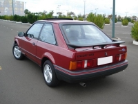 Ford Escort Hatchback 3-door (4 generation) 1.3 4MT foto, Ford Escort Hatchback 3-door (4 generation) 1.3 4MT fotos, Ford Escort Hatchback 3-door (4 generation) 1.3 4MT Bilder, Ford Escort Hatchback 3-door (4 generation) 1.3 4MT Bild