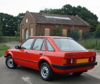 Ford Escort Hatchback 5-door. (3 generation) 1.1 5MT foto, Ford Escort Hatchback 5-door. (3 generation) 1.1 5MT fotos, Ford Escort Hatchback 5-door. (3 generation) 1.1 5MT Bilder, Ford Escort Hatchback 5-door. (3 generation) 1.1 5MT Bild