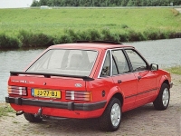 Ford Escort Hatchback 5-door. (3 generation) 1.1 5MT Technische Daten, Ford Escort Hatchback 5-door. (3 generation) 1.1 5MT Daten, Ford Escort Hatchback 5-door. (3 generation) 1.1 5MT Funktionen, Ford Escort Hatchback 5-door. (3 generation) 1.1 5MT Bewertung, Ford Escort Hatchback 5-door. (3 generation) 1.1 5MT kaufen, Ford Escort Hatchback 5-door. (3 generation) 1.1 5MT Preis, Ford Escort Hatchback 5-door. (3 generation) 1.1 5MT Autos