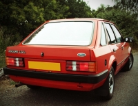 Ford Escort Hatchback 5-door. (3 generation) 1.1 5MT foto, Ford Escort Hatchback 5-door. (3 generation) 1.1 5MT fotos, Ford Escort Hatchback 5-door. (3 generation) 1.1 5MT Bilder, Ford Escort Hatchback 5-door. (3 generation) 1.1 5MT Bild