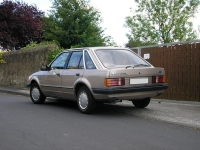 Ford Escort Hatchback 5-door. (3 generation) 1.6 5MT (79 HP '83) foto, Ford Escort Hatchback 5-door. (3 generation) 1.6 5MT (79 HP '83) fotos, Ford Escort Hatchback 5-door. (3 generation) 1.6 5MT (79 HP '83) Bilder, Ford Escort Hatchback 5-door. (3 generation) 1.6 5MT (79 HP '83) Bild