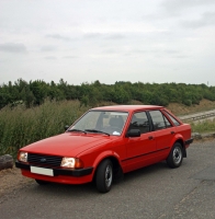 Ford Escort Hatchback 5-door. (3 generation) 1.6 5MT (79 HP '83) foto, Ford Escort Hatchback 5-door. (3 generation) 1.6 5MT (79 HP '83) fotos, Ford Escort Hatchback 5-door. (3 generation) 1.6 5MT (79 HP '83) Bilder, Ford Escort Hatchback 5-door. (3 generation) 1.6 5MT (79 HP '83) Bild