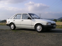 Ford Escort Hatchback 5-door. (4 generation) 1.6 AT (90hp) foto, Ford Escort Hatchback 5-door. (4 generation) 1.6 AT (90hp) fotos, Ford Escort Hatchback 5-door. (4 generation) 1.6 AT (90hp) Bilder, Ford Escort Hatchback 5-door. (4 generation) 1.6 AT (90hp) Bild