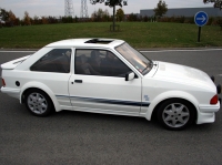 Ford Escort RS hatchback 3-door (3 generation) 1.6 RS Turbo MT (132hp) foto, Ford Escort RS hatchback 3-door (3 generation) 1.6 RS Turbo MT (132hp) fotos, Ford Escort RS hatchback 3-door (3 generation) 1.6 RS Turbo MT (132hp) Bilder, Ford Escort RS hatchback 3-door (3 generation) 1.6 RS Turbo MT (132hp) Bild