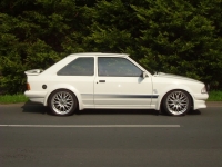 Ford Escort RS hatchback 3-door (3 generation) 1.6 RS Turbo MT (132hp) foto, Ford Escort RS hatchback 3-door (3 generation) 1.6 RS Turbo MT (132hp) fotos, Ford Escort RS hatchback 3-door (3 generation) 1.6 RS Turbo MT (132hp) Bilder, Ford Escort RS hatchback 3-door (3 generation) 1.6 RS Turbo MT (132hp) Bild