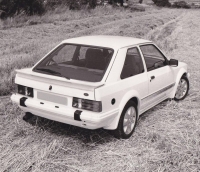 Ford Escort RS hatchback 3-door (3 generation) 1.6 RS Turbo MT (132hp) foto, Ford Escort RS hatchback 3-door (3 generation) 1.6 RS Turbo MT (132hp) fotos, Ford Escort RS hatchback 3-door (3 generation) 1.6 RS Turbo MT (132hp) Bilder, Ford Escort RS hatchback 3-door (3 generation) 1.6 RS Turbo MT (132hp) Bild