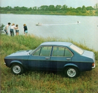 Ford Escort Sedan (2 generation) 1.3 S MT (70hp) Technische Daten, Ford Escort Sedan (2 generation) 1.3 S MT (70hp) Daten, Ford Escort Sedan (2 generation) 1.3 S MT (70hp) Funktionen, Ford Escort Sedan (2 generation) 1.3 S MT (70hp) Bewertung, Ford Escort Sedan (2 generation) 1.3 S MT (70hp) kaufen, Ford Escort Sedan (2 generation) 1.3 S MT (70hp) Preis, Ford Escort Sedan (2 generation) 1.3 S MT (70hp) Autos