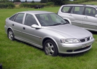 Holden Vectra Hatchback (B) 2.0 MT (136 hp) foto, Holden Vectra Hatchback (B) 2.0 MT (136 hp) fotos, Holden Vectra Hatchback (B) 2.0 MT (136 hp) Bilder, Holden Vectra Hatchback (B) 2.0 MT (136 hp) Bild