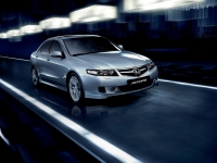 Honda Accord Sedan 4-door (7th generation) 2.4 AT foto, Honda Accord Sedan 4-door (7th generation) 2.4 AT fotos, Honda Accord Sedan 4-door (7th generation) 2.4 AT Bilder, Honda Accord Sedan 4-door (7th generation) 2.4 AT Bild