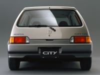 Honda City Hatchback (2 generation) 1.2 MT foto, Honda City Hatchback (2 generation) 1.2 MT fotos, Honda City Hatchback (2 generation) 1.2 MT Bilder, Honda City Hatchback (2 generation) 1.2 MT Bild