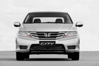 Honda City Sedan (5th generation) 1.3 AT foto, Honda City Sedan (5th generation) 1.3 AT fotos, Honda City Sedan (5th generation) 1.3 AT Bilder, Honda City Sedan (5th generation) 1.3 AT Bild