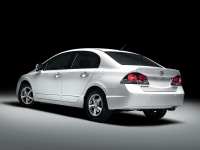 Honda Civic Hybrid sedan 4-door (8 generation) 1.4 CVT foto, Honda Civic Hybrid sedan 4-door (8 generation) 1.4 CVT fotos, Honda Civic Hybrid sedan 4-door (8 generation) 1.4 CVT Bilder, Honda Civic Hybrid sedan 4-door (8 generation) 1.4 CVT Bild