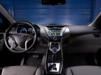 Hyundai Elantra Sedan (MD) 1.6 MT (132hp) Comfort (2013) foto, Hyundai Elantra Sedan (MD) 1.6 MT (132hp) Comfort (2013) fotos, Hyundai Elantra Sedan (MD) 1.6 MT (132hp) Comfort (2013) Bilder, Hyundai Elantra Sedan (MD) 1.6 MT (132hp) Comfort (2013) Bild