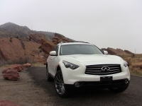 Infiniti QX70 Crossover (1 generation) 3.0 D ATA drive (238 HP) Sport foto, Infiniti QX70 Crossover (1 generation) 3.0 D ATA drive (238 HP) Sport fotos, Infiniti QX70 Crossover (1 generation) 3.0 D ATA drive (238 HP) Sport Bilder, Infiniti QX70 Crossover (1 generation) 3.0 D ATA drive (238 HP) Sport Bild