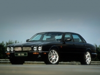 Jaguar XJ XJR 100 sedan (X308) 4.0 MT (370hp) foto, Jaguar XJ XJR 100 sedan (X308) 4.0 MT (370hp) fotos, Jaguar XJ XJR 100 sedan (X308) 4.0 MT (370hp) Bilder, Jaguar XJ XJR 100 sedan (X308) 4.0 MT (370hp) Bild