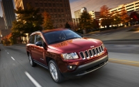 Jeep Compass Crossover (1 generation) 2.4 CVT (170hp) LIMITED (2013) foto, Jeep Compass Crossover (1 generation) 2.4 CVT (170hp) LIMITED (2013) fotos, Jeep Compass Crossover (1 generation) 2.4 CVT (170hp) LIMITED (2013) Bilder, Jeep Compass Crossover (1 generation) 2.4 CVT (170hp) LIMITED (2013) Bild