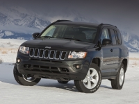 Jeep Compass Crossover (1 generation) 2.4 CVT (170hp) LIMITED (2013) Technische Daten, Jeep Compass Crossover (1 generation) 2.4 CVT (170hp) LIMITED (2013) Daten, Jeep Compass Crossover (1 generation) 2.4 CVT (170hp) LIMITED (2013) Funktionen, Jeep Compass Crossover (1 generation) 2.4 CVT (170hp) LIMITED (2013) Bewertung, Jeep Compass Crossover (1 generation) 2.4 CVT (170hp) LIMITED (2013) kaufen, Jeep Compass Crossover (1 generation) 2.4 CVT (170hp) LIMITED (2013) Preis, Jeep Compass Crossover (1 generation) 2.4 CVT (170hp) LIMITED (2013) Autos