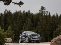 Jeep Grand Cherokee SUV 5-door (WK2) 3.0 TD Multijet II AT AWD (247hp) Laredo foto, Jeep Grand Cherokee SUV 5-door (WK2) 3.0 TD Multijet II AT AWD (247hp) Laredo fotos, Jeep Grand Cherokee SUV 5-door (WK2) 3.0 TD Multijet II AT AWD (247hp) Laredo Bilder, Jeep Grand Cherokee SUV 5-door (WK2) 3.0 TD Multijet II AT AWD (247hp) Laredo Bild