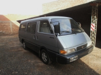 Kia Besta Minibus (1 generation) 2.7 (D MT (80hp) foto, Kia Besta Minibus (1 generation) 2.7 (D MT (80hp) fotos, Kia Besta Minibus (1 generation) 2.7 (D MT (80hp) Bilder, Kia Besta Minibus (1 generation) 2.7 (D MT (80hp) Bild