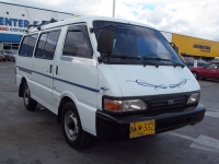 Kia Besta Minibus (1 generation) 2.7 (D MT (80hp) foto, Kia Besta Minibus (1 generation) 2.7 (D MT (80hp) fotos, Kia Besta Minibus (1 generation) 2.7 (D MT (80hp) Bilder, Kia Besta Minibus (1 generation) 2.7 (D MT (80hp) Bild