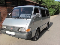 Kia Besta Minibus (1 generation) 2.7 (D MT (80hp) foto, Kia Besta Minibus (1 generation) 2.7 (D MT (80hp) fotos, Kia Besta Minibus (1 generation) 2.7 (D MT (80hp) Bilder, Kia Besta Minibus (1 generation) 2.7 (D MT (80hp) Bild