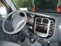 Kia Bongo Double Cab Board 4-door (III) 2.5 TD MT (94 hp) foto, Kia Bongo Double Cab Board 4-door (III) 2.5 TD MT (94 hp) fotos, Kia Bongo Double Cab Board 4-door (III) 2.5 TD MT (94 hp) Bilder, Kia Bongo Double Cab Board 4-door (III) 2.5 TD MT (94 hp) Bild