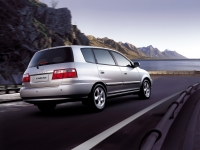 Kia Carens Minivan (2 generation) 1.6 MT (103hp) foto, Kia Carens Minivan (2 generation) 1.6 MT (103hp) fotos, Kia Carens Minivan (2 generation) 1.6 MT (103hp) Bilder, Kia Carens Minivan (2 generation) 1.6 MT (103hp) Bild