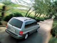 Kia Carnival Minivan (1 generation) 2.5 AT (148hp) foto, Kia Carnival Minivan (1 generation) 2.5 AT (148hp) fotos, Kia Carnival Minivan (1 generation) 2.5 AT (148hp) Bilder, Kia Carnival Minivan (1 generation) 2.5 AT (148hp) Bild