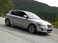 Kia CEE'd Hatchback 5-door. (1 generation) 1.6 AT (122hp) foto, Kia CEE'd Hatchback 5-door. (1 generation) 1.6 AT (122hp) fotos, Kia CEE'd Hatchback 5-door. (1 generation) 1.6 AT (122hp) Bilder, Kia CEE'd Hatchback 5-door. (1 generation) 1.6 AT (122hp) Bild