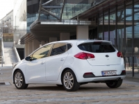 Kia CEE'd Hatchback 5-door. (2 generation) 1.4 MT Classic (2013) foto, Kia CEE'd Hatchback 5-door. (2 generation) 1.4 MT Classic (2013) fotos, Kia CEE'd Hatchback 5-door. (2 generation) 1.4 MT Classic (2013) Bilder, Kia CEE'd Hatchback 5-door. (2 generation) 1.4 MT Classic (2013) Bild