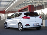 Kia CEE'd Hatchback 5-door. (2 generation) 1.4 MT Classic RS (2013) foto, Kia CEE'd Hatchback 5-door. (2 generation) 1.4 MT Classic RS (2013) fotos, Kia CEE'd Hatchback 5-door. (2 generation) 1.4 MT Classic RS (2013) Bilder, Kia CEE'd Hatchback 5-door. (2 generation) 1.4 MT Classic RS (2013) Bild