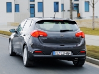 Kia CEE'd Hatchback 5-door. (2 generation) 1.4 MT Classic RS (2013) foto, Kia CEE'd Hatchback 5-door. (2 generation) 1.4 MT Classic RS (2013) fotos, Kia CEE'd Hatchback 5-door. (2 generation) 1.4 MT Classic RS (2013) Bilder, Kia CEE'd Hatchback 5-door. (2 generation) 1.4 MT Classic RS (2013) Bild