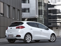 Kia CEE'd Hatchback 5-door. (2 generation) 1.6 AT (129hp) Luxe (G469) (2013) foto, Kia CEE'd Hatchback 5-door. (2 generation) 1.6 AT (129hp) Luxe (G469) (2013) fotos, Kia CEE'd Hatchback 5-door. (2 generation) 1.6 AT (129hp) Luxe (G469) (2013) Bilder, Kia CEE'd Hatchback 5-door. (2 generation) 1.6 AT (129hp) Luxe (G469) (2013) Bild