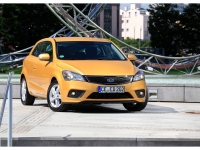 Kia CEE'd Pro_cee'd hatchback 3-door (1 generation) 1.6 AT (126hp) foto, Kia CEE'd Pro_cee'd hatchback 3-door (1 generation) 1.6 AT (126hp) fotos, Kia CEE'd Pro_cee'd hatchback 3-door (1 generation) 1.6 AT (126hp) Bilder, Kia CEE'd Pro_cee'd hatchback 3-door (1 generation) 1.6 AT (126hp) Bild