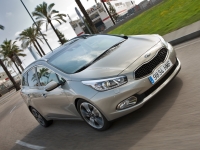 Kia CEE'd SW estate (2 generation) 1.6 AT (129hp) Comfort (2013) foto, Kia CEE'd SW estate (2 generation) 1.6 AT (129hp) Comfort (2013) fotos, Kia CEE'd SW estate (2 generation) 1.6 AT (129hp) Comfort (2013) Bilder, Kia CEE'd SW estate (2 generation) 1.6 AT (129hp) Comfort (2013) Bild