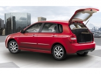 Kia Cerato Hatchback (1 generation) 1.6 AT (121hp) Technische Daten, Kia Cerato Hatchback (1 generation) 1.6 AT (121hp) Daten, Kia Cerato Hatchback (1 generation) 1.6 AT (121hp) Funktionen, Kia Cerato Hatchback (1 generation) 1.6 AT (121hp) Bewertung, Kia Cerato Hatchback (1 generation) 1.6 AT (121hp) kaufen, Kia Cerato Hatchback (1 generation) 1.6 AT (121hp) Preis, Kia Cerato Hatchback (1 generation) 1.6 AT (121hp) Autos