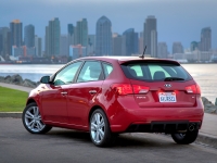 Kia Forte Hatchback (1 generation) 1.6 GDI AT (140 HP) foto, Kia Forte Hatchback (1 generation) 1.6 GDI AT (140 HP) fotos, Kia Forte Hatchback (1 generation) 1.6 GDI AT (140 HP) Bilder, Kia Forte Hatchback (1 generation) 1.6 GDI AT (140 HP) Bild