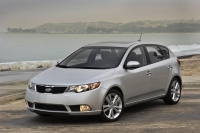 Kia Forte Hatchback (1 generation) 1.6 GDI AT (140 HP) foto, Kia Forte Hatchback (1 generation) 1.6 GDI AT (140 HP) fotos, Kia Forte Hatchback (1 generation) 1.6 GDI AT (140 HP) Bilder, Kia Forte Hatchback (1 generation) 1.6 GDI AT (140 HP) Bild