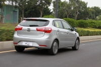 Kia K2 Hatchback (1 generation) 1.4 AT (107 HP) foto, Kia K2 Hatchback (1 generation) 1.4 AT (107 HP) fotos, Kia K2 Hatchback (1 generation) 1.4 AT (107 HP) Bilder, Kia K2 Hatchback (1 generation) 1.4 AT (107 HP) Bild