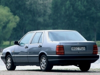 Lancia Thema Saloon (1 generation) 2.0i MT E (120 hp) Technische Daten, Lancia Thema Saloon (1 generation) 2.0i MT E (120 hp) Daten, Lancia Thema Saloon (1 generation) 2.0i MT E (120 hp) Funktionen, Lancia Thema Saloon (1 generation) 2.0i MT E (120 hp) Bewertung, Lancia Thema Saloon (1 generation) 2.0i MT E (120 hp) kaufen, Lancia Thema Saloon (1 generation) 2.0i MT E (120 hp) Preis, Lancia Thema Saloon (1 generation) 2.0i MT E (120 hp) Autos