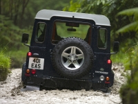 Land Rover Defender 90 SUV 3-door (1 generation) 2.2 TD MT (122hp) LXV (2013) foto, Land Rover Defender 90 SUV 3-door (1 generation) 2.2 TD MT (122hp) LXV (2013) fotos, Land Rover Defender 90 SUV 3-door (1 generation) 2.2 TD MT (122hp) LXV (2013) Bilder, Land Rover Defender 90 SUV 3-door (1 generation) 2.2 TD MT (122hp) LXV (2013) Bild