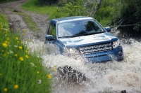 Land Rover Freelander Crossover (2 generation) 2.0 Si4 AT 4WD (240hp) HSE foto, Land Rover Freelander Crossover (2 generation) 2.0 Si4 AT 4WD (240hp) HSE fotos, Land Rover Freelander Crossover (2 generation) 2.0 Si4 AT 4WD (240hp) HSE Bilder, Land Rover Freelander Crossover (2 generation) 2.0 Si4 AT 4WD (240hp) HSE Bild