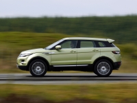 Land Rover Range Rover Evoque SUV 5-door (1 generation) 2.2 SD4 MT (190hp) Pure foto, Land Rover Range Rover Evoque SUV 5-door (1 generation) 2.2 SD4 MT (190hp) Pure fotos, Land Rover Range Rover Evoque SUV 5-door (1 generation) 2.2 SD4 MT (190hp) Pure Bilder, Land Rover Range Rover Evoque SUV 5-door (1 generation) 2.2 SD4 MT (190hp) Pure Bild