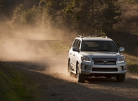 Lexus LX SUV (3rd generation) AT 570 (367hp) Luxury 8S foto, Lexus LX SUV (3rd generation) AT 570 (367hp) Luxury 8S fotos, Lexus LX SUV (3rd generation) AT 570 (367hp) Luxury 8S Bilder, Lexus LX SUV (3rd generation) AT 570 (367hp) Luxury 8S Bild