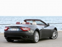 Maserati GranCabrio Convertible 2-door (1 generation) 4.7 AT (440 hp) basic foto, Maserati GranCabrio Convertible 2-door (1 generation) 4.7 AT (440 hp) basic fotos, Maserati GranCabrio Convertible 2-door (1 generation) 4.7 AT (440 hp) basic Bilder, Maserati GranCabrio Convertible 2-door (1 generation) 4.7 AT (440 hp) basic Bild