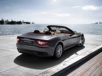 Maserati GranCabrio Convertible 2-door (1 generation) 4.7 AT (440 hp) basic foto, Maserati GranCabrio Convertible 2-door (1 generation) 4.7 AT (440 hp) basic fotos, Maserati GranCabrio Convertible 2-door (1 generation) 4.7 AT (440 hp) basic Bilder, Maserati GranCabrio Convertible 2-door (1 generation) 4.7 AT (440 hp) basic Bild