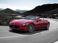 Maserati GranCabrio Sport convertible 2-door (1 generation) 4.7 AT (produce 450hp) basic foto, Maserati GranCabrio Sport convertible 2-door (1 generation) 4.7 AT (produce 450hp) basic fotos, Maserati GranCabrio Sport convertible 2-door (1 generation) 4.7 AT (produce 450hp) basic Bilder, Maserati GranCabrio Sport convertible 2-door (1 generation) 4.7 AT (produce 450hp) basic Bild