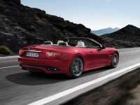 Maserati GranCabrio Sport convertible 2-door (1 generation) 4.7 AT (produce 450hp) basic foto, Maserati GranCabrio Sport convertible 2-door (1 generation) 4.7 AT (produce 450hp) basic fotos, Maserati GranCabrio Sport convertible 2-door (1 generation) 4.7 AT (produce 450hp) basic Bilder, Maserati GranCabrio Sport convertible 2-door (1 generation) 4.7 AT (produce 450hp) basic Bild