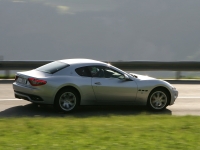 Maserati GranTurismo Coupe 2-door (1 generation) 4.2 AT (405 hp) basic foto, Maserati GranTurismo Coupe 2-door (1 generation) 4.2 AT (405 hp) basic fotos, Maserati GranTurismo Coupe 2-door (1 generation) 4.2 AT (405 hp) basic Bilder, Maserati GranTurismo Coupe 2-door (1 generation) 4.2 AT (405 hp) basic Bild